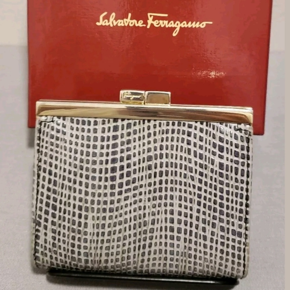 Salvatore Ferragamo Italy Kiss Lock Coin Wallet